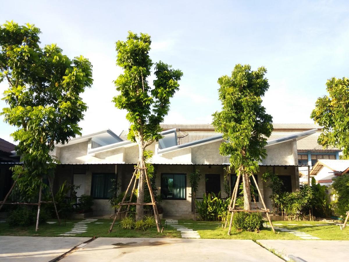 บ้านพักบุหงา199 อ สรรพยา Sapphaya Extérieur photo